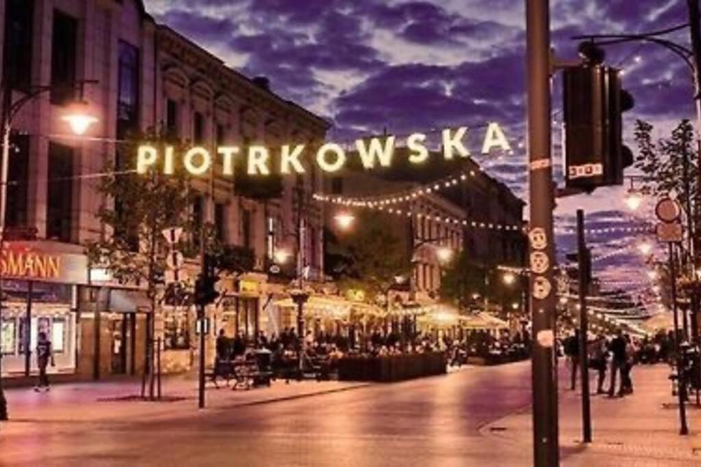 P-122 Piotrkowska Apartment. 우치 외부 사진