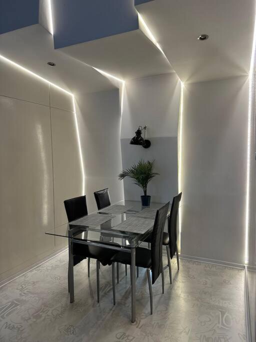 P-122 Piotrkowska Apartment. 우치 외부 사진